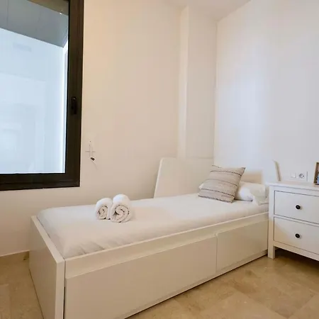 For 6, Spacious And Bright In Bonanova Lägenhet Barcelona