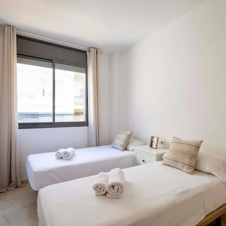 Lägenhet For 6, Spacious And Bright In Bonanova *