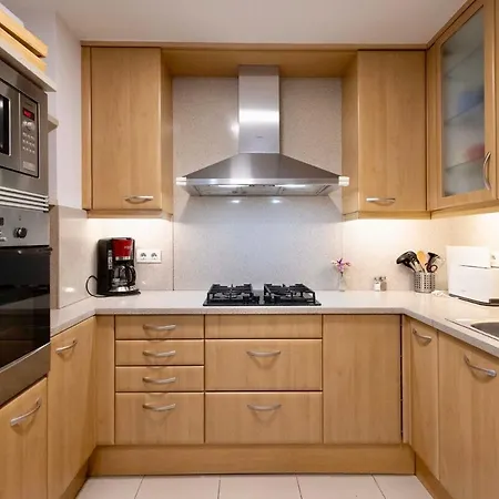 For 6, Spacious And Bright In Bonanova * Barcelone