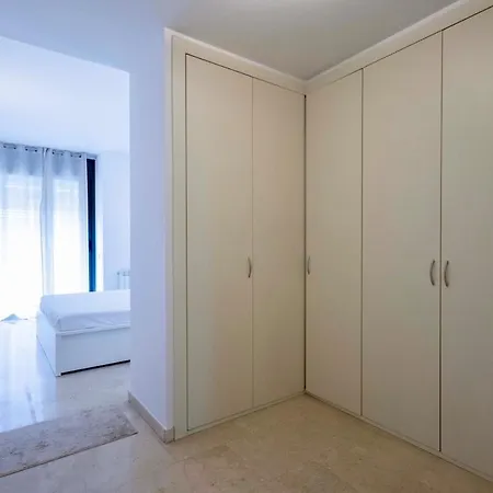 For 6, Spacious And Bright In Bonanova * Barcelona